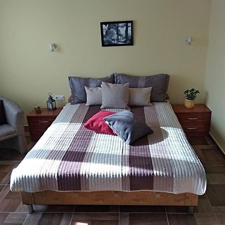Yellow Apartmanhaz Bük Zewnętrze zdjęcie